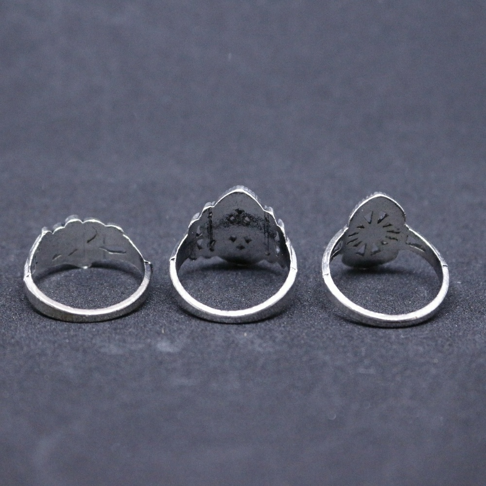 Flower Antique-style 3 Ring Set Silver Plated (b) - Picture 4 of 6